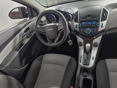 Chevrolet Cruze 1.6 AT (109 л.с.), 2014 — купить в Нижнем Новгороде