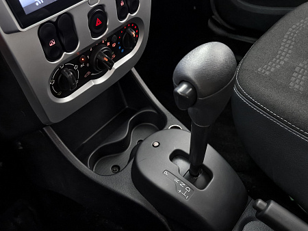 Renault Sandero Stepway 1.6 AT (103 л.с.), 2012 Renault Sandero Stepway 1.6 AT (103 л.с.), 2012 — купить в Нижнем Новгороде