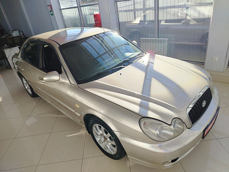 Hyundai Sonata 2.0 MT (131 л.с.), 2004 — купить в Нижнем Новгороде