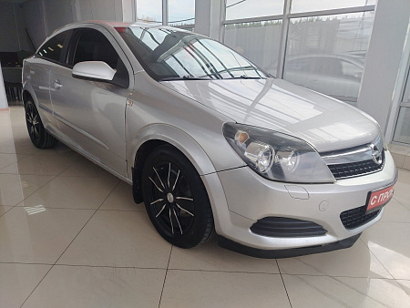 Opel Astra GTC 1.6 MT (115 л.с.), 2008 Opel Astra GTC 1.6 MT (115 л.с.), 2008 — купить в Нижнем Новгороде