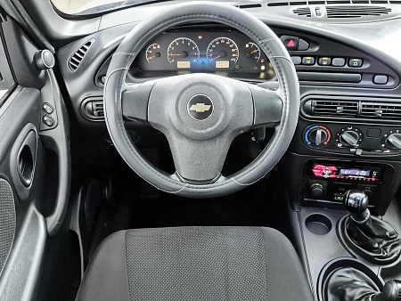 Chevrolet Niva 1.7 MT (80 л.с.) 4WD, 2011 Chevrolet Niva 1.7 MT (80 л.с.) 4WD, 2011 — купить в Нижнем Новгороде