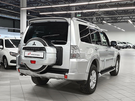 Mitsubishi Pajero 3.0 AT (178 л.с.) 4WD, 2010 — купить в Нижнем Новгороде