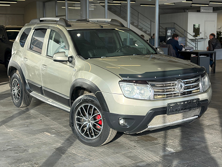 Renault Duster 2.0 AT (135 л.с.), 2014 — купить в Нижнем Новгороде