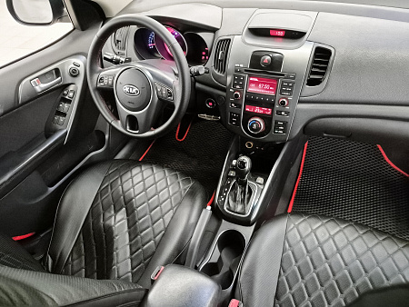 Kia Cerato 2.0 AT (150 л.с.), 2011 Kia Cerato 2.0 AT (150 л.с.), 2011 — купить в Нижнем Новгороде