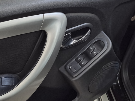 Nissan Terrano 1.6 MT (102 л.с.) 4WD, 2014 Nissan Terrano 1.6 MT (102 л.с.) 4WD, 2014 — купить в Нижнем Новгороде