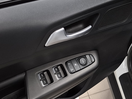 Kia Sportage 2.0 AT (150 л.с.), 2021 — купить в Нижнем Новгороде