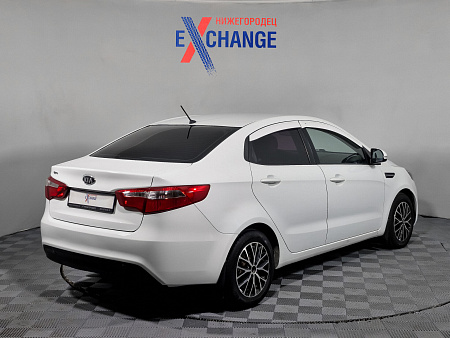 Kia Rio 4-speed 1.6 AT (123 л.с.), 2014 Kia Rio 4-speed 1.6 AT (123 л.с.), 2014 — купить в Нижнем Новгороде