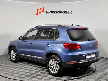 Volkswagen Tiguan 2.0 AT (170 л.с.) 4WD, 2011 Volkswagen Tiguan 2.0 AT (170 л.с.) 4WD, 2011 — купить в Нижнем Новгороде