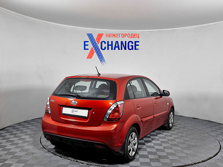 Kia Rio 1.4 AT (95 л.с.), 2011 Kia Rio 1.4 AT (95 л.с.), 2011 — купить в Нижнем Новгороде