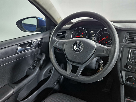 Volkswagen Jetta 1.6 MT (85 л.с.), 2015 Volkswagen Jetta 1.6 MT (85 л.с.), 2015 — купить в Нижнем Новгороде