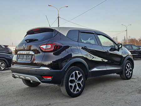 Renault Kaptur 1.6 CVT (114 л.с.), 2016 — купить в Нижнем Новгороде