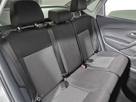 Volkswagen Polo 1.6 AT (105 л.с.), 2013 — купить в Нижнем Новгороде