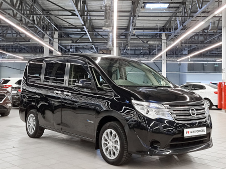 Nissan Serena 2.0hyb CVT (147 л.с.), 2015 — купить в Нижнем Новгороде