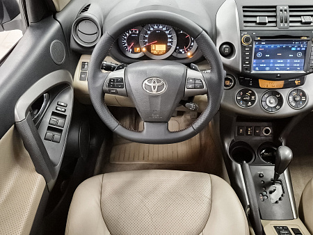 Toyota RAV4 2.0 CVT (158 л.с.) 4WD, 2010 — купить в Нижнем Новгороде