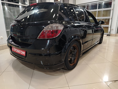 Opel Astra 1.8 MT (140 л.с.), 2009 Opel Astra 1.8 MT (140 л.с.), 2009 — купить в Нижнем Новгороде