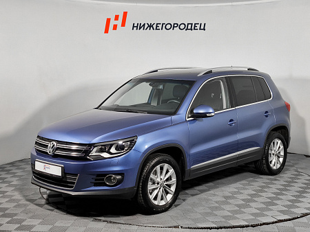 Volkswagen Tiguan 2.0 AT (170 л.с.) 4WD, 2011 Volkswagen Tiguan 2.0 AT (170 л.с.) 4WD, 2011 — купить в Нижнем Новгороде