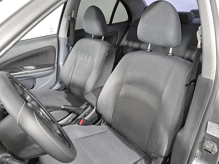 Nissan Almera 1.5 MT (98 л.с.), 2005 Nissan Almera 1.5 MT (98 л.с.), 2005 — купить в Нижнем Новгороде