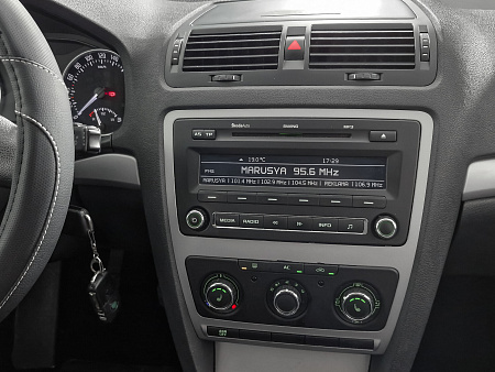 Skoda Octavia 1.6 MT (102 л.с.), 2013 — купить в Нижнем Новгороде