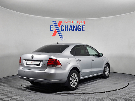 Volkswagen Polo 1.6 AT (105 л.с.), 2013 — купить в Нижнем Новгороде
