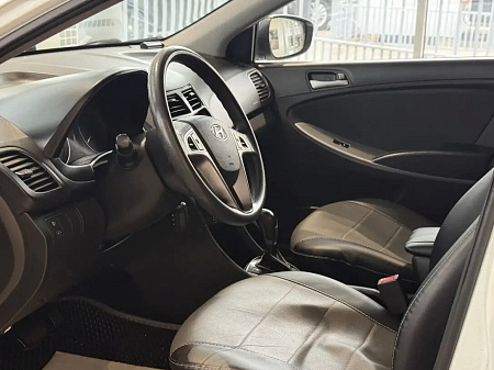 Hyundai Solaris 1.6 AT (123 л.с.), 2015 Hyundai Solaris 1.6 AT (123 л.с.), 2015 — купить в Нижнем Новгороде