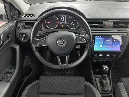 Skoda Rapid 1.6 AT (110 л.с.), 2015 — купить в Нижнем Новгороде