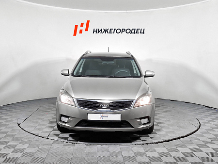 Kia Ceed 1.6 AT (122 л.с.), 2011 Kia Ceed 1.6 AT (122 л.с.), 2011 — купить в Нижнем Новгороде