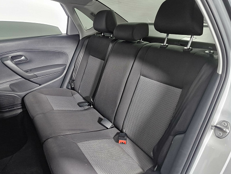 Volkswagen Polo 1.6 AT (105 л.с.), 2013 — купить в Нижнем Новгороде