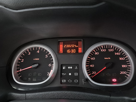 Renault Duster 1.6 MT (102 л.с.), 2015 — купить в Нижнем Новгороде