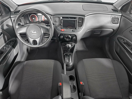 Kia Rio 1.4 AT (95 л.с.), 2010 — купить в Нижнем Новгороде