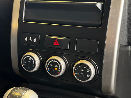Nissan X-Trail 2.0 CVT (141 л.с.) 4WD, 2012 — купить в Нижнем Новгороде