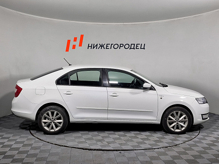 Skoda Rapid 1.6 AT (110 л.с.), 2015 — купить в Нижнем Новгороде