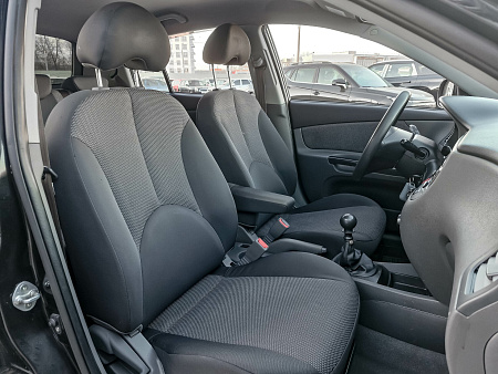 Kia Rio 1.4 MT (95 л.с.), 2010 Kia Rio 1.4 MT (95 л.с.), 2010 — купить в Нижнем Новгороде