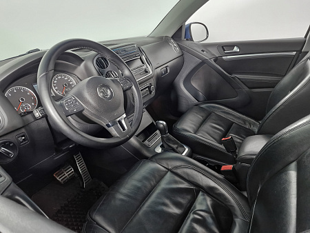 Volkswagen Tiguan 2.0 AT (170 л.с.) 4WD, 2011 Volkswagen Tiguan 2.0 AT (170 л.с.) 4WD, 2011 — купить в Нижнем Новгороде