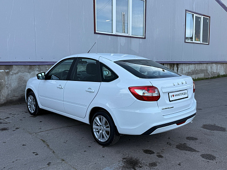 Lada (Ваз) Granta 1.6 MT (90 л.с.), 2023 — купить в Нижнем Новгороде