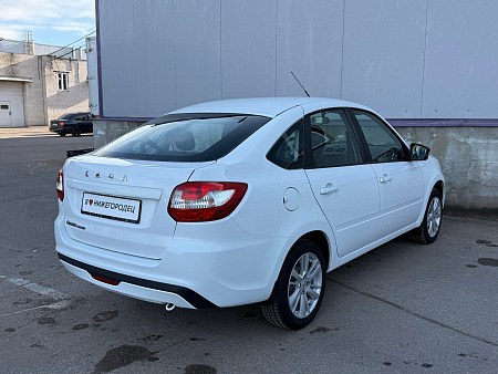 Lada (Ваз) Granta 1.6 MT (90 л.с.), 2023 — купить в Нижнем Новгороде
