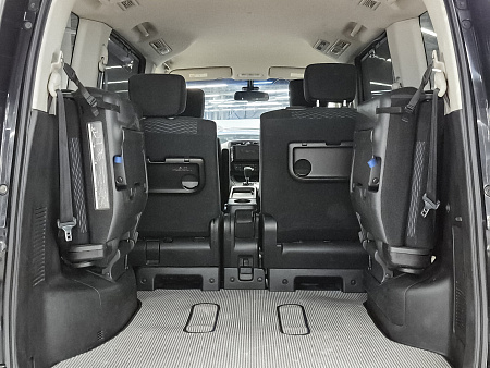 Nissan Serena 2.0hyb CVT (147 л.с.), 2015 — купить в Нижнем Новгороде