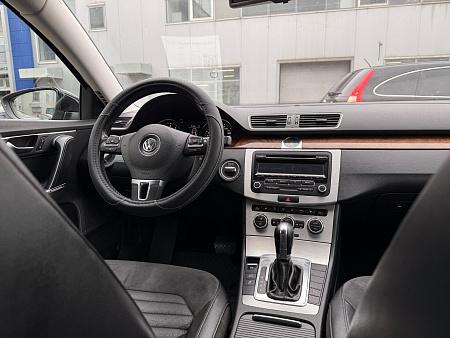 Volkswagen Passat 1.8 AMT (152 л.с.), 2012 Volkswagen Passat 1.8 AMT (152 л.с.), 2012 — купить в Нижнем Новгороде