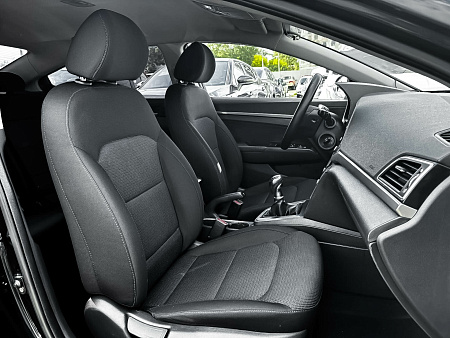 Hyundai Elantra 1.6 MT (128 л.с.), 2018 Hyundai Elantra 1.6 MT (128 л.с.), 2018 — купить в Нижнем Новгороде