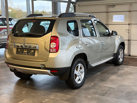 Renault Duster 1.6 MT (102 л.с.) 4WD, 2012 — купить в Нижнем Новгороде