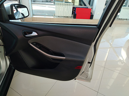 Ford Focus 1.6 MT (105 л.с.), 2011 Ford Focus 1.6 MT (105 л.с.), 2011 — купить в Нижнем Новгороде