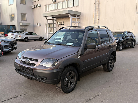Chevrolet Niva 1.7 MT (80 л.с.) 4WD, 2019 Chevrolet Niva 1.7 MT (80 л.с.) 4WD, 2019 — купить в Нижнем Новгороде