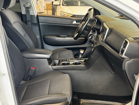 Kia Sportage 2.0 AT (150 л.с.) 4WD, 2020 Kia Sportage 2.0 AT (150 л.с.) 4WD, 2020 — купить в Нижнем Новгороде