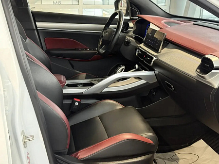 Geely Coolray 1.5 AMT (150 л.с.), 2022 — купить в Нижнем Новгороде