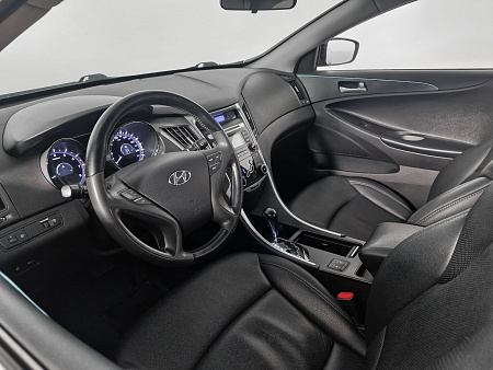 Hyundai Sonata 2.0 AT (150 л.с.), 2011 Hyundai Sonata 2.0 AT (150 л.с.), 2011 — купить в Нижнем Новгороде