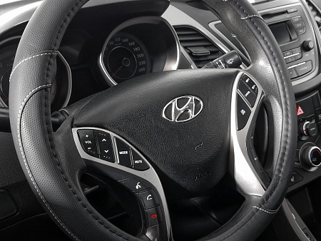 Hyundai Elantra 1.6 MT (132 л.с.), 2015 Hyundai Elantra 1.6 MT (132 л.с.), 2015 — купить в Нижнем Новгороде