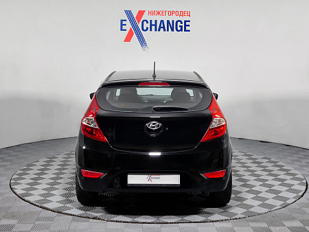 Hyundai Solaris 1.6 MT (123 л.с.), 2012 Hyundai Solaris 1.6 MT (123 л.с.), 2012 — купить в Нижнем Новгороде