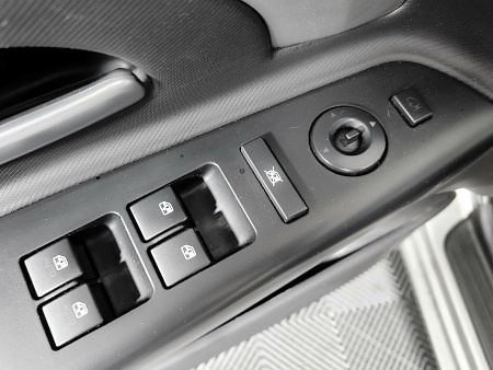 Kia Ceed 1.6 AT (122 л.с.), 2011 Kia Ceed 1.6 AT (122 л.с.), 2011 — купить в Нижнем Новгороде
