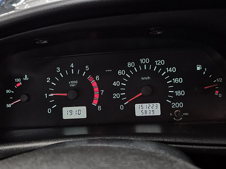 Chevrolet Niva 1.7 MT (80 л.с.) 4WD, 2014 Chevrolet Niva 1.7 MT (80 л.с.) 4WD, 2014 — купить в Нижнем Новгороде