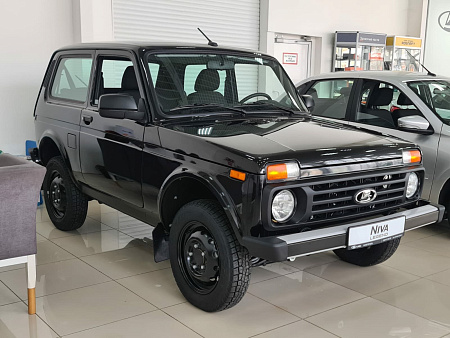 Lada (Ваз) Niva Legend 1.8 MT (90 л.с.) 4WD, 2026 Lada (Ваз) Niva Legend 1.8 MT (90 л.с.) 4WD, 2026 — купить в Нижнем Новгороде