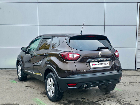 Renault Kaptur 1.6 MT (114 л.с.), 2018 — купить в Нижнем Новгороде